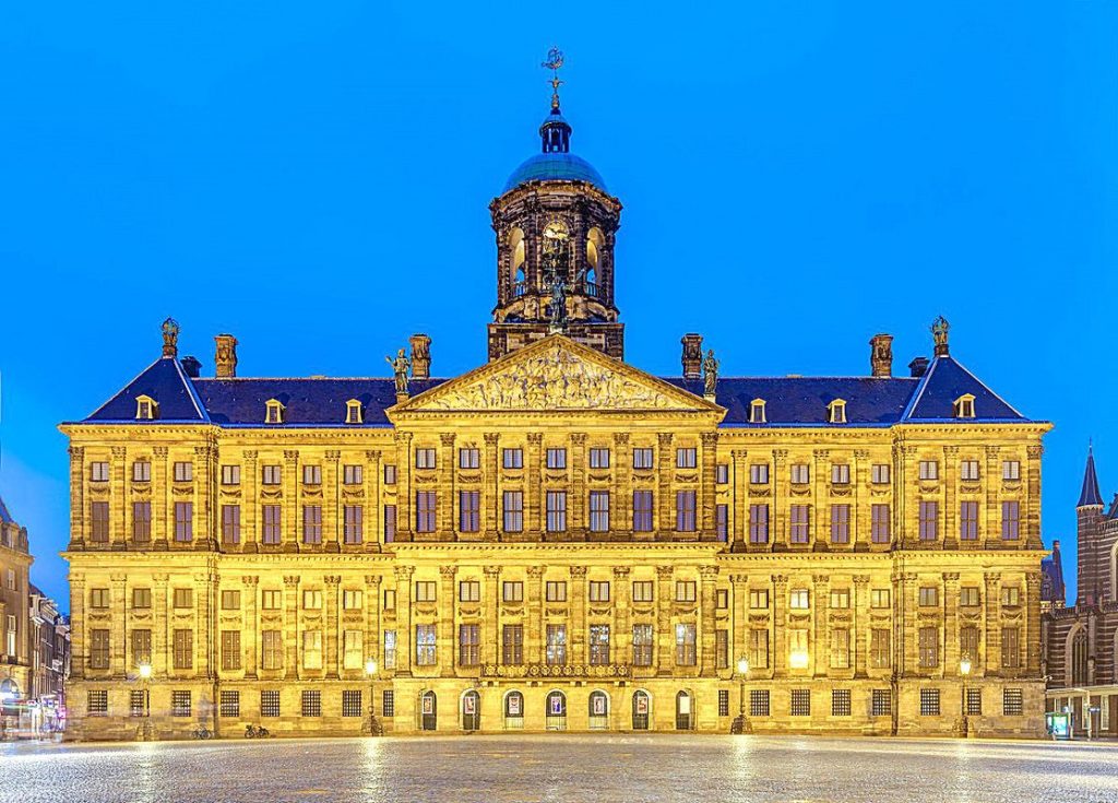 Palais Royal Amsterm : lieux à visiter et découvrir aux Pays Bas